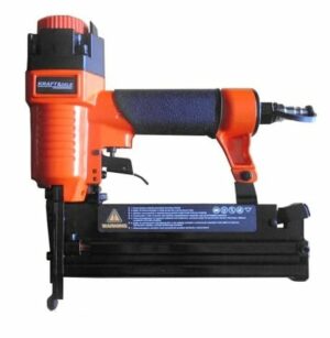 Pneumatinis kabiamušis - viniamušis lagamine