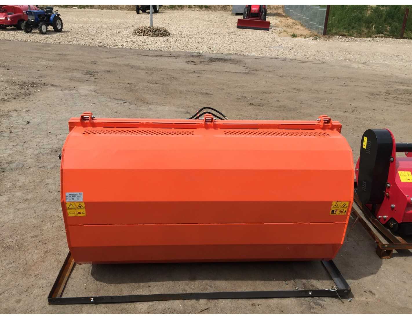 Plaktukinė žoliapjovė su surinkimo bunkeriu MATENG FCH-160 (155 cm)