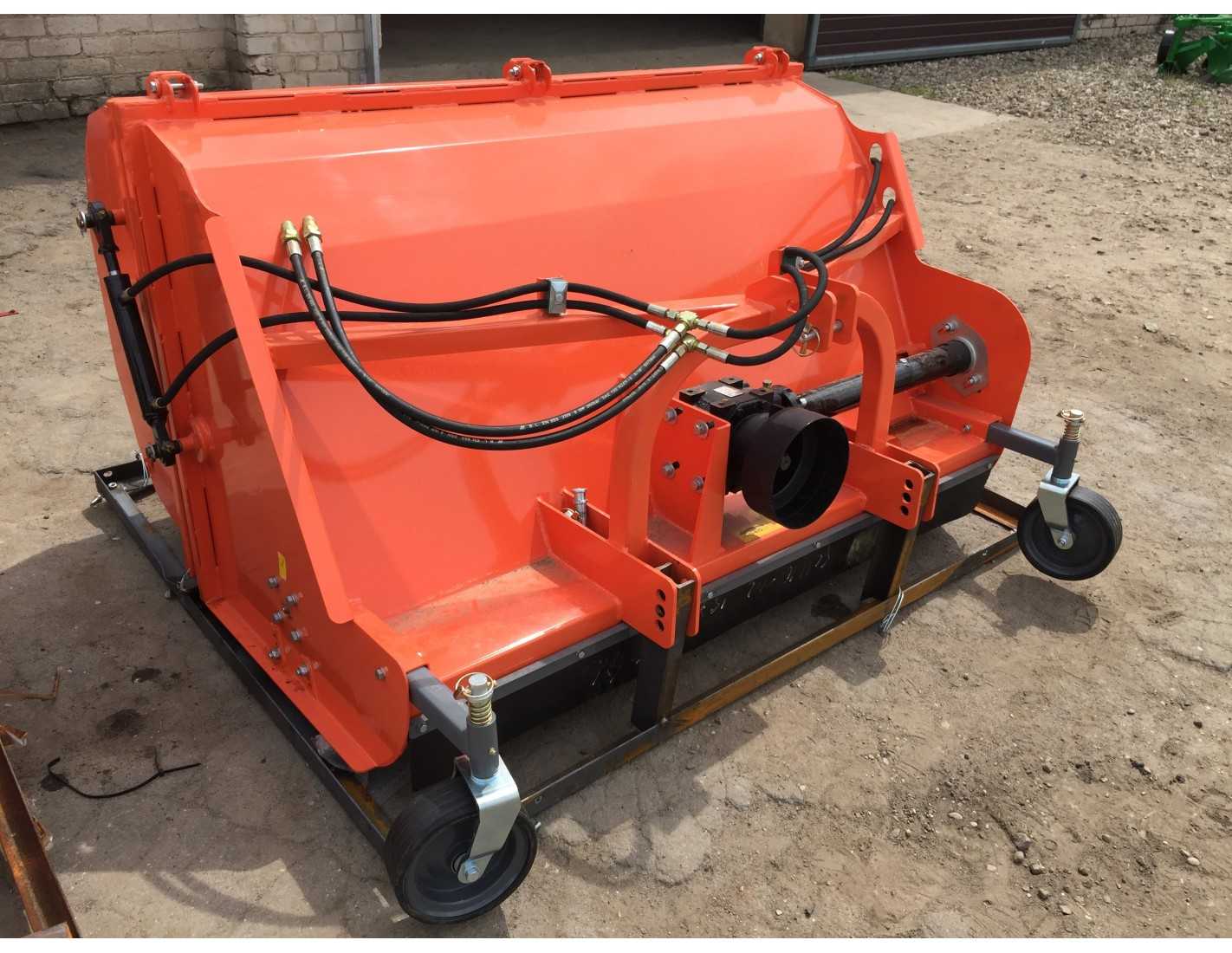 Plaktukinė žoliapjovė su surinkimo bunkeriu MATENG FCH-160 (155 cm)