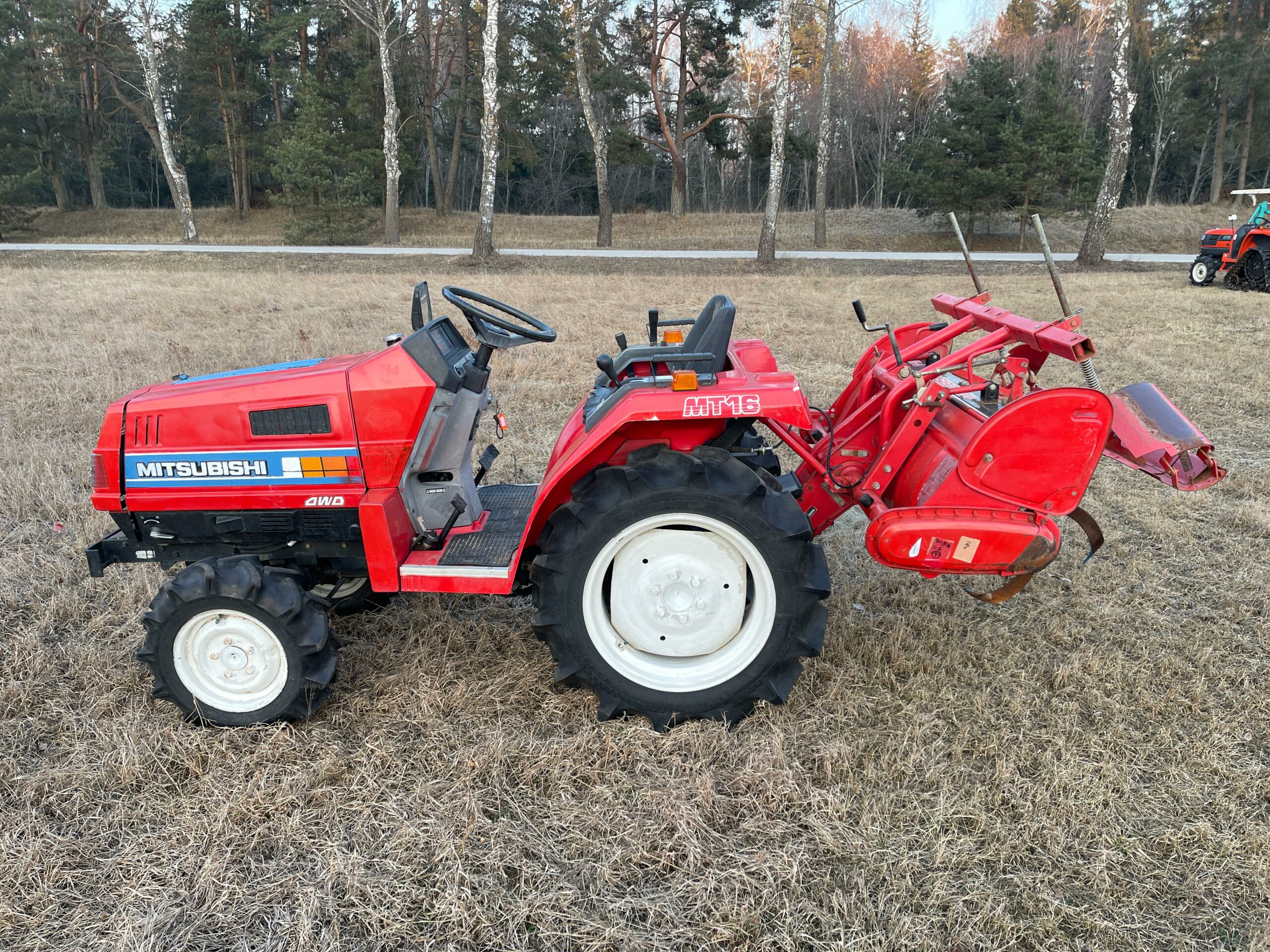 Naudotas traktorius MITUSBISHI MT16 (12 kW, su freza)